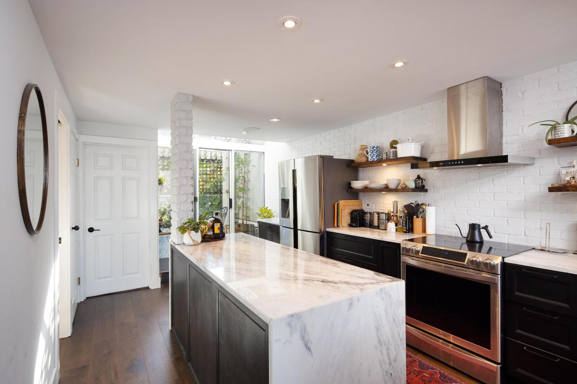 Stunning Views Penthouse Suite Vancouver Exterior photo
